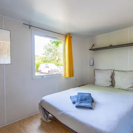 Les Bruyeres 58 - Mobil Dans Familial Piscine Chauffee - Draps Fournis Et Menage Inclus *