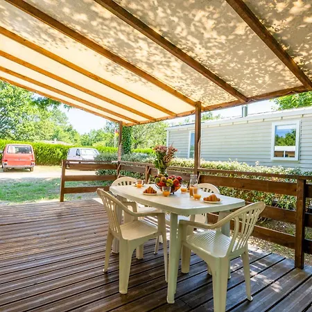 Κάμπινγκ Les Bruyeres 58 - Mobil Dans Familial Piscine Chauffee - Draps Fournis Et Menage Inclus *